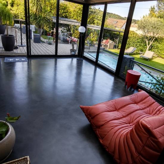 prix pose béton ciré artisan haut de gamme sur mesure